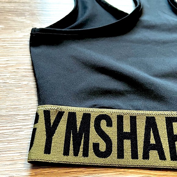 GYMSHARK • Low Support Black Sports Bra / Crop Top • Size Small/Medium • Black - Picture 8 of 14